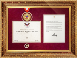 2019년 8월 13일, 미국 트럼프 대통령이 국제위러브유에게 헌혈하나둘운동을 시행하여 지역사회와 미국을 위해 봉사하는 지속적인 헌신에 감사하는 마음을 담아 대통령 표창장 금상을 수여함.