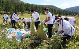 Vận động Clean WORLD 2021 vì Ngày bầu trời xanh